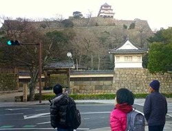 丸亀城.jpg
